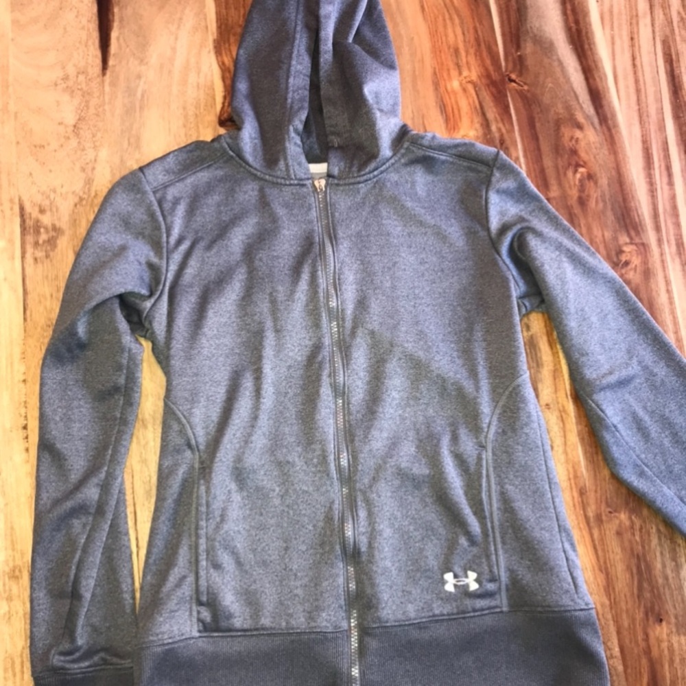 Under Armour sweatshirt